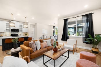 9792 Banner Peak St, Littleton, CO 80125