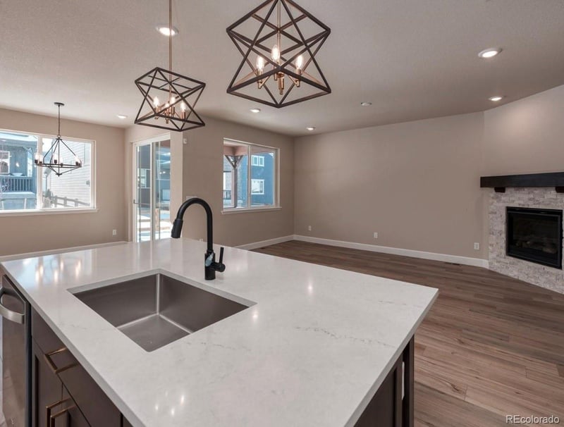 9792 Banner Peak St, Littleton, CO 80125