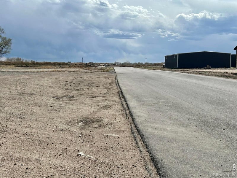 225 Jacks Ln, Sterling, CO 80751