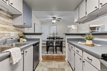 18302 Kepner Pl #203, Aurora, CO 80017