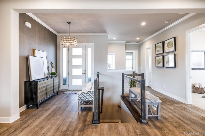 27681 Lakeview Dr, Aurora, CO 80016