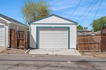 2036 Acoma St, Denver, CO 80223