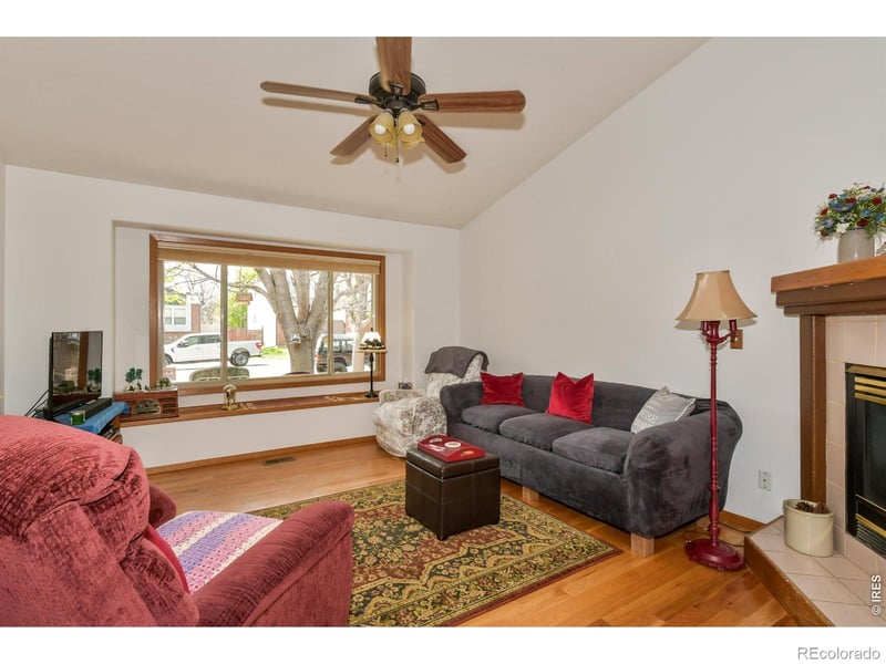 351 41st Ct, Loveland, CO 80538