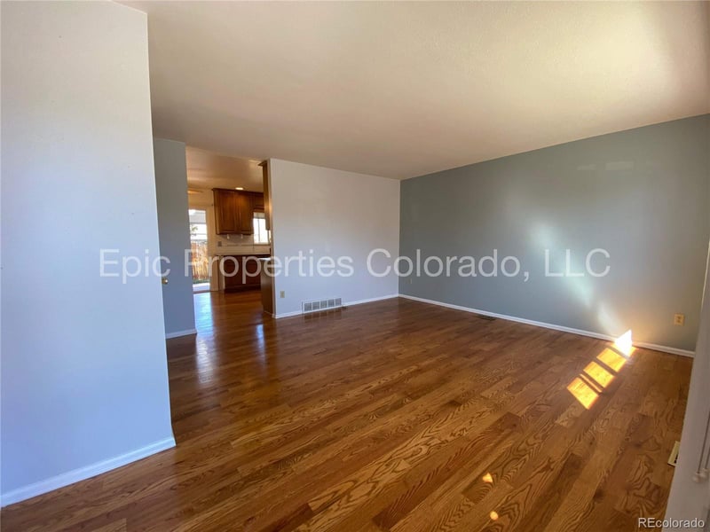 11259 Alaska Pl, Aurora, CO 80012