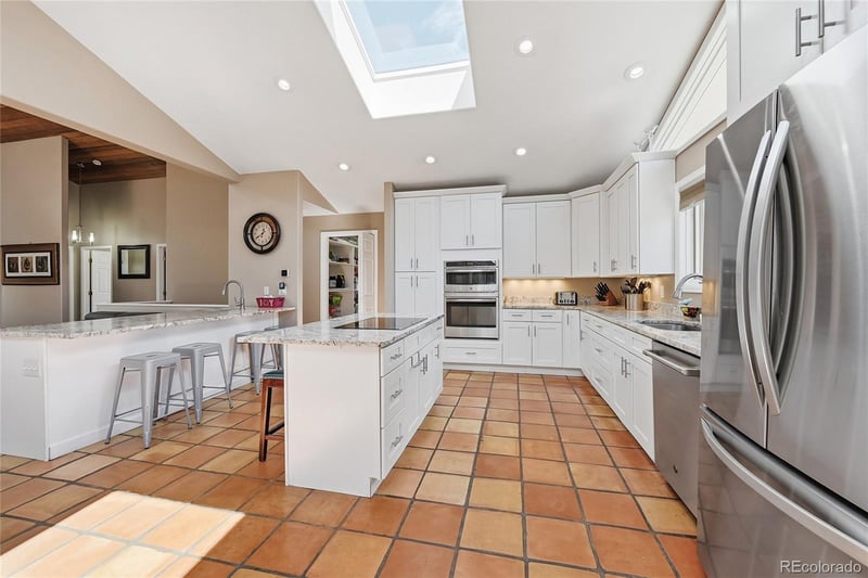 111 Foxtail Cir, Black Hawk, CO 80422