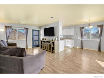 9848 Appletree Pl, Thornton, CO 80260
