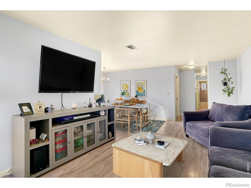 9848 Appletree Pl, Thornton, CO 80260