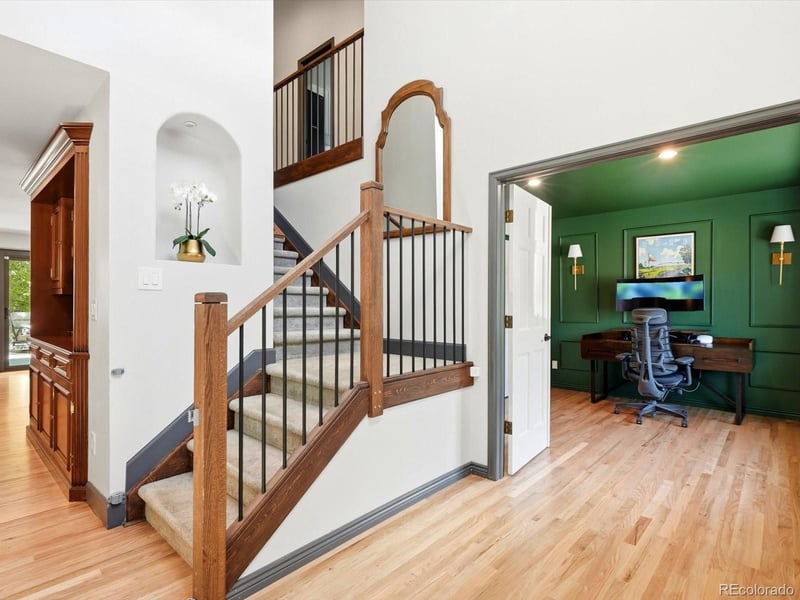 8016 S Vine Way, Centennial, CO 80122