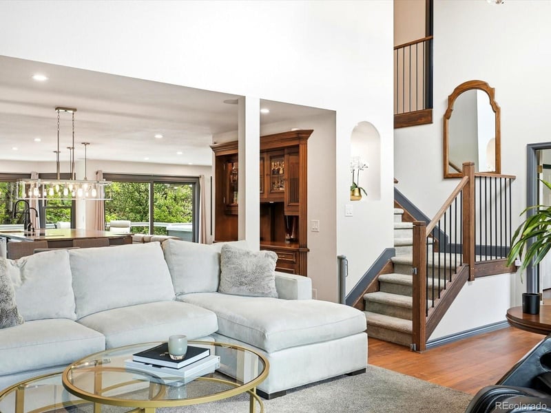 8016 Vine Way, Centennial, CO 80122