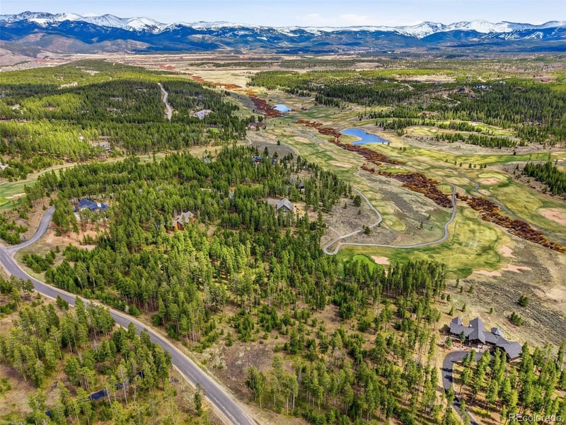 930 Gcr 511/golf Course Cir, Tabernash, CO 80478