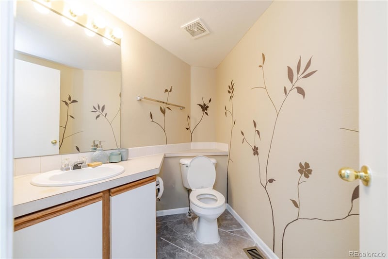 2900 Ross Dr #L38, Fort Collins, CO 80526