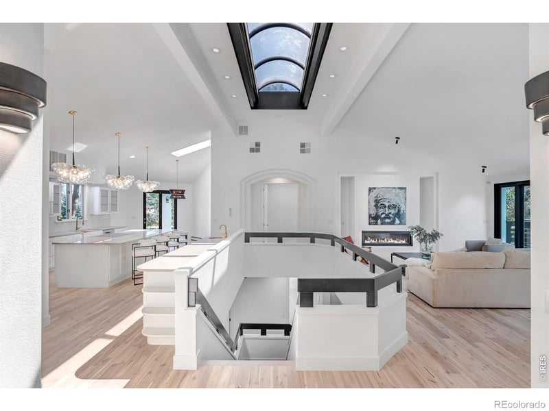 5200 Sunset Dr, Littleton, CO 80123