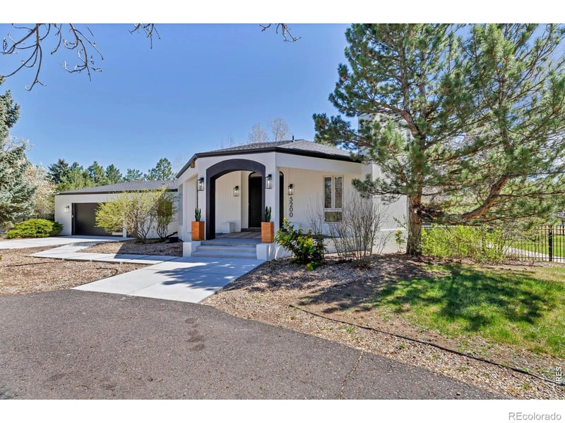 5200 Sunset Dr, Littleton, CO 80123