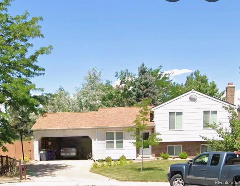 17229 Progress Ave, Centennial, CO 80015