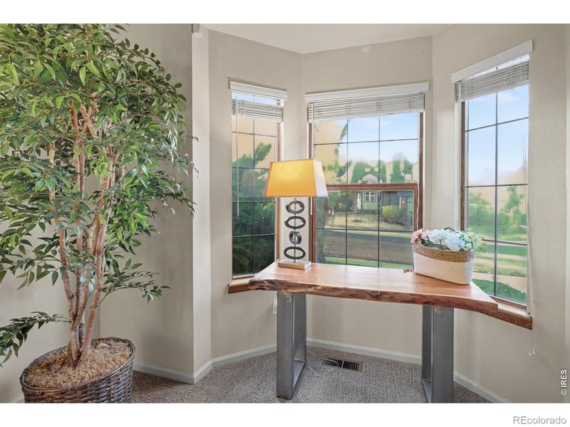 1037 Deer Creek Ln, Fort Collins, CO 80526