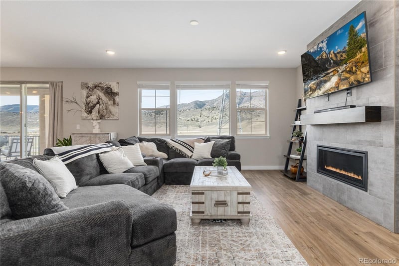 2135 Poppy St, Lakewood, CO 80228