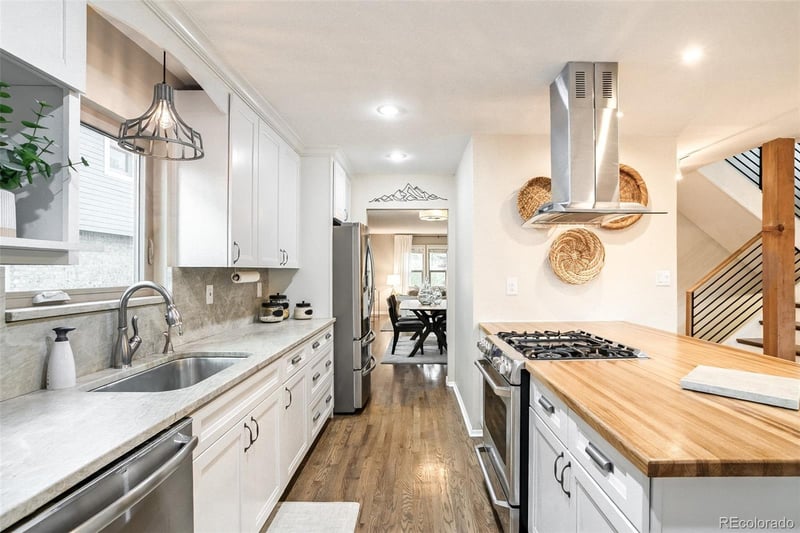 787 Olive St, Denver, CO 80220