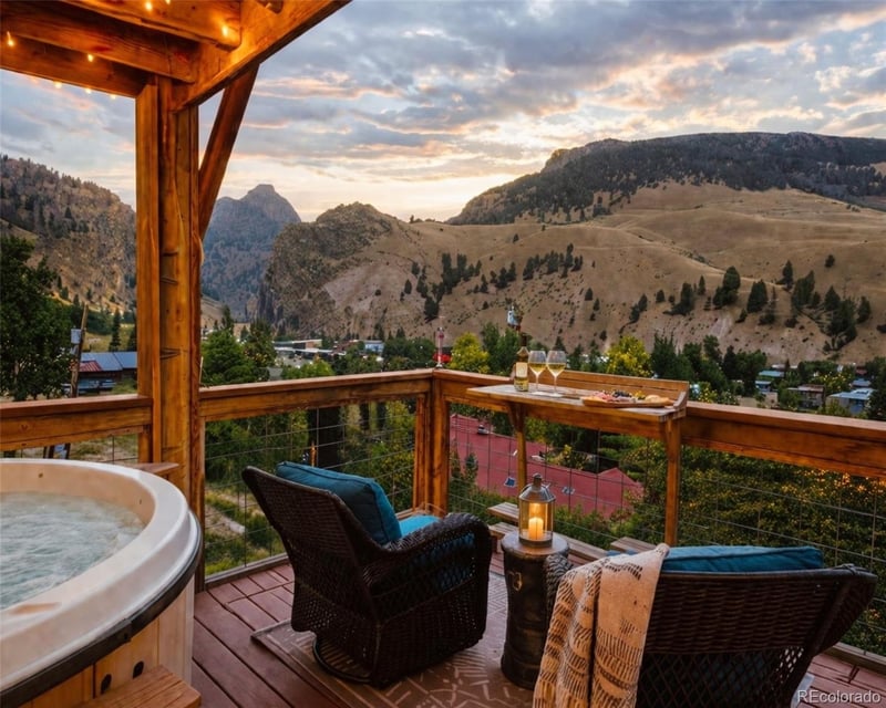 301 3rd St, Creede, CO 81130