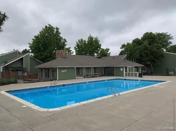 968 Peoria St, Aurora, CO 80012