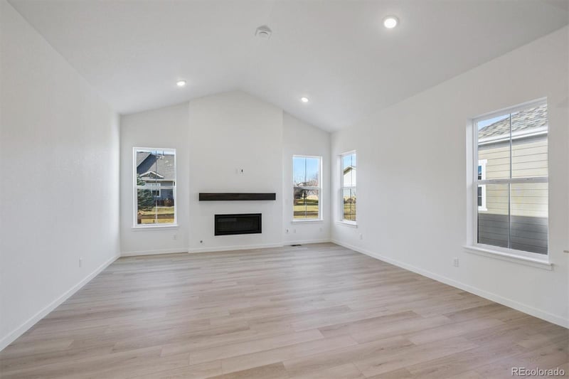 3801 Emerald Shore Cir, Loveland, CO 80538