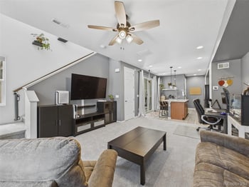 23526 5th Pl, Aurora, CO 80018