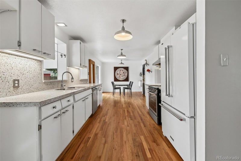 9210 52nd Ave, Arvada, CO 80002