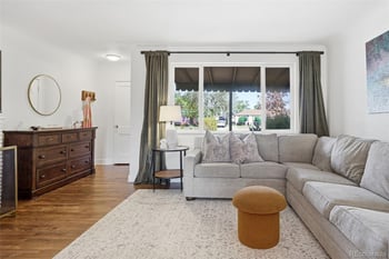 2815 Oneida St, Denver, CO 80207