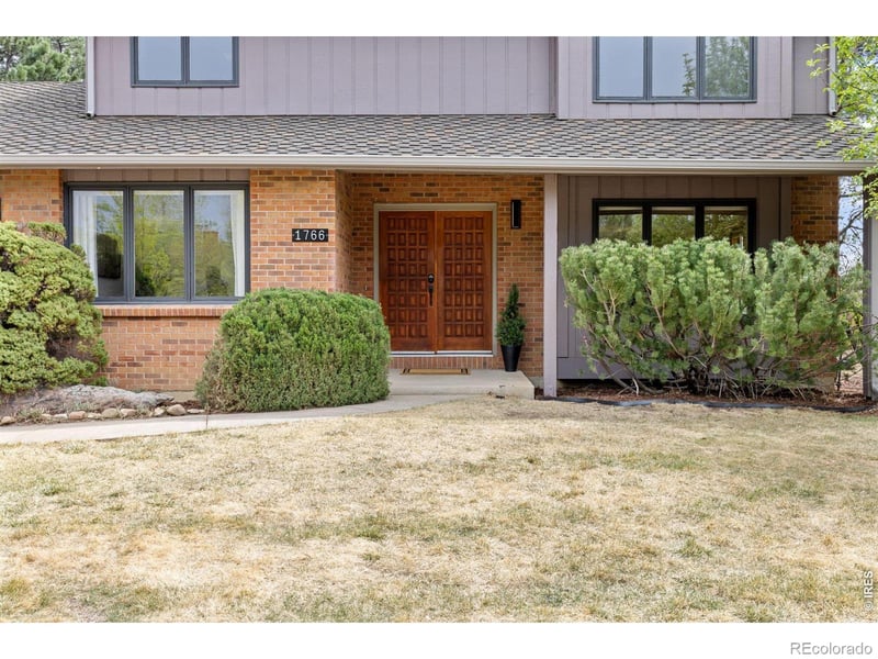 1766 W Choke Cherry Dr, Louisville, CO 80027