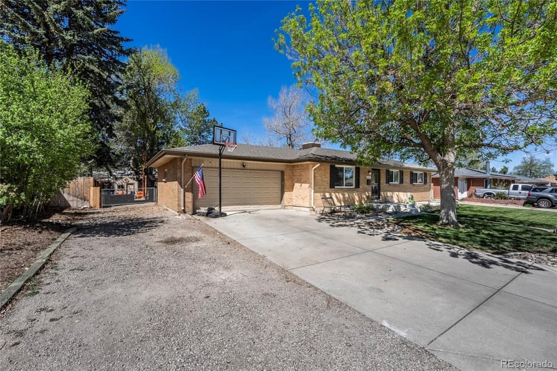 6657 Lee Ct, Centennial, CO 80121