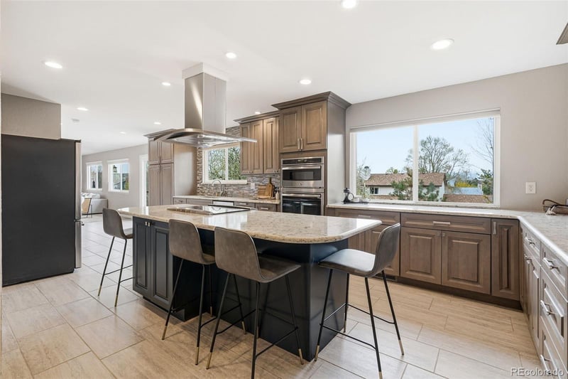 142 Plum Creek Pl, Highlands Ranch, CO 80126