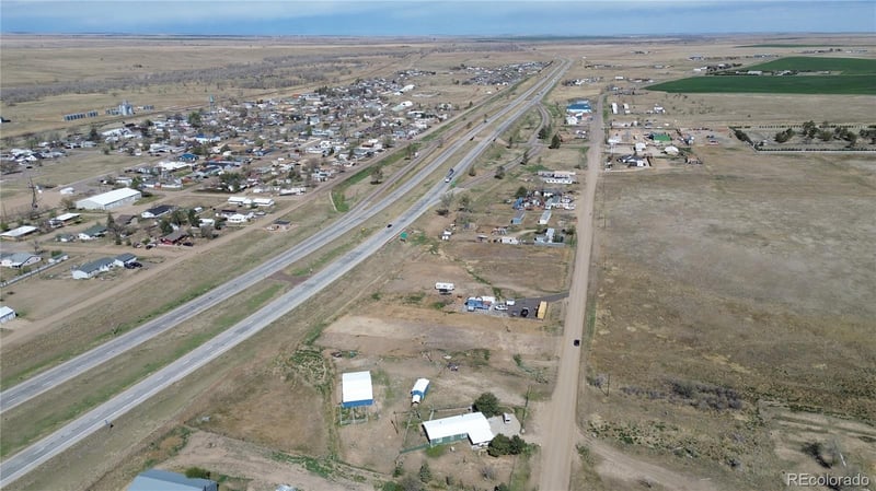 215 7th Ave, Deer Trail, CO 80105