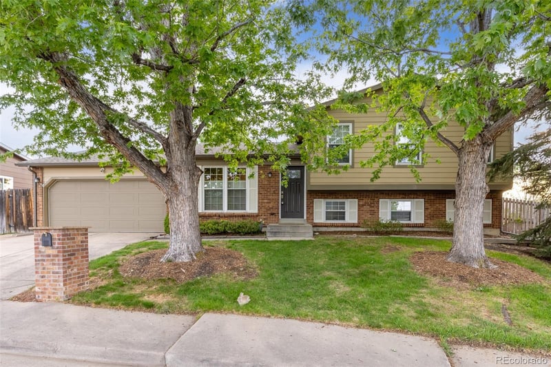 1137 Maple Cir, Broomfield, CO 80020
