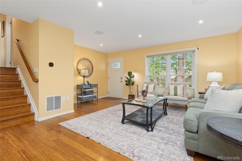 1137 Maple Cir, Broomfield, CO 80020