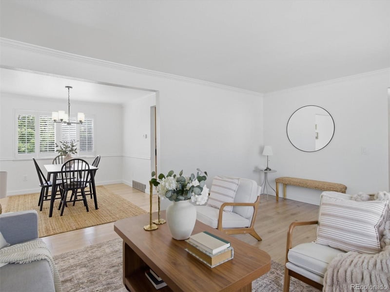 5576 Hinsdale Pl, Littleton, CO 80128