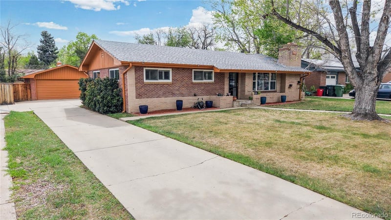 2430 Lee St, Lakewood, CO 80215