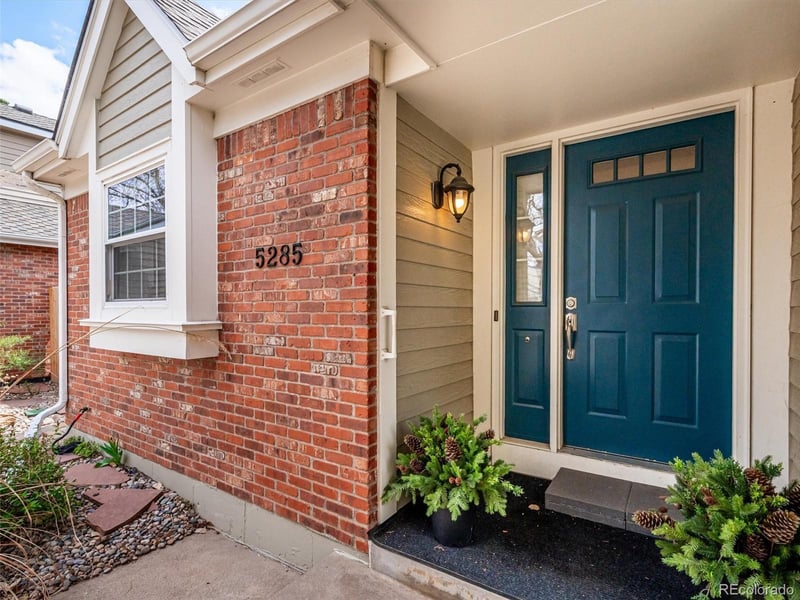 5285 Cody St, Littleton, CO 80123