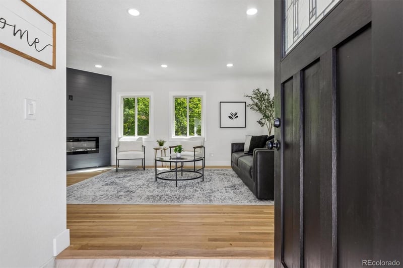 2260 Leyden St, Denver, CO 80207