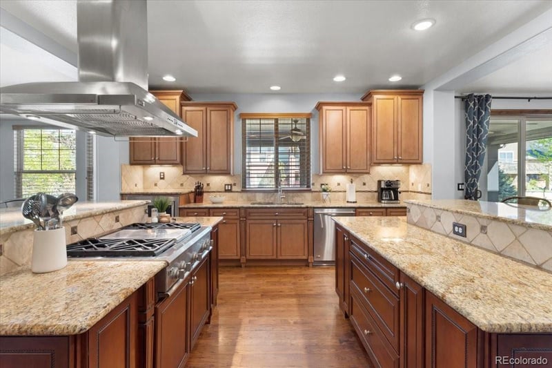 27351 Otero Pl, Aurora, CO 80016