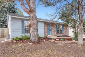 18120 Asbury Dr, Aurora, CO 80013