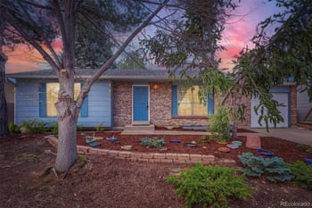 18120 Asbury Dr, Aurora, CO 80013