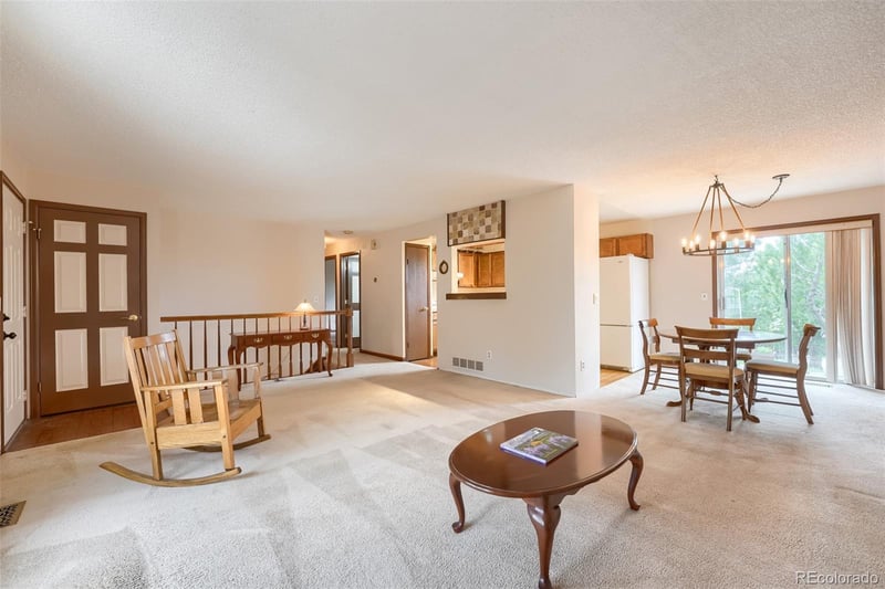 18120 Asbury Dr, Aurora, CO 80013