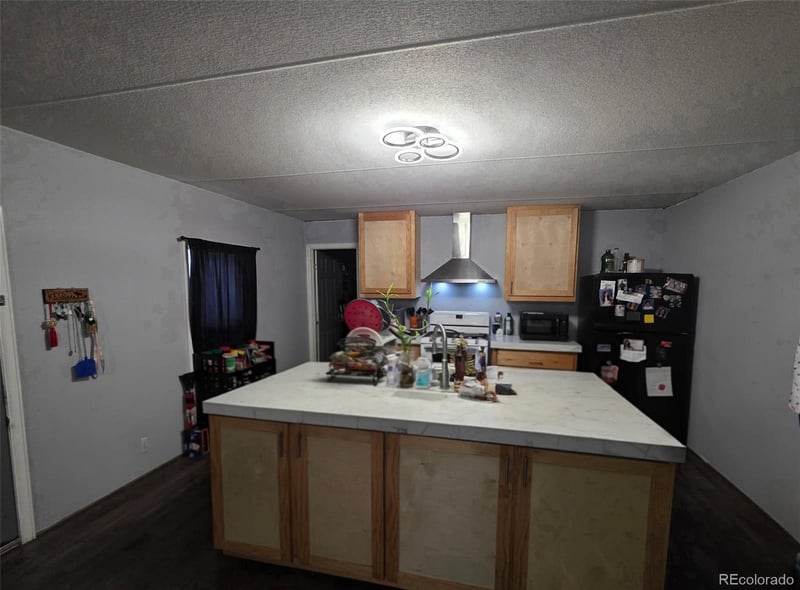 2550 96th Ave, Denver, CO 80260