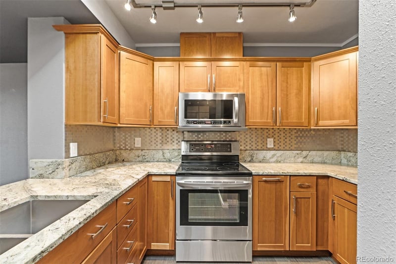 2880 S Locust St #709N, Denver, CO 80222