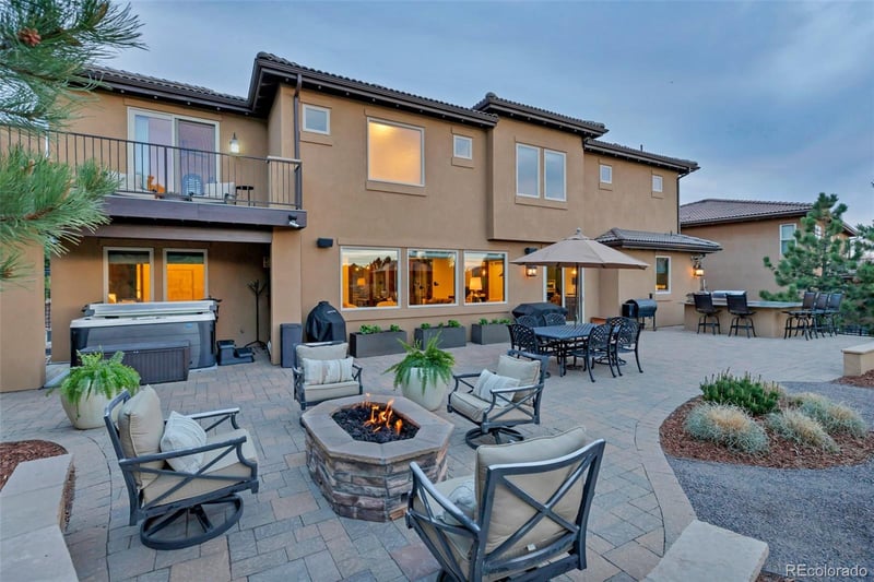 9697 Vista Hill Trl, Lone Tree, CO 80124