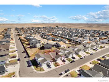 1105 Coyote Ln, Wiggins, CO 80654