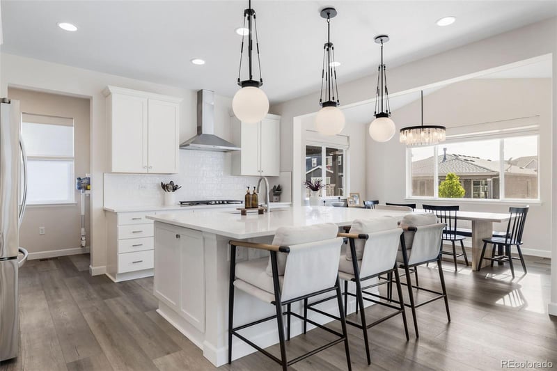 8927 Swan River St, Littleton, CO 80125