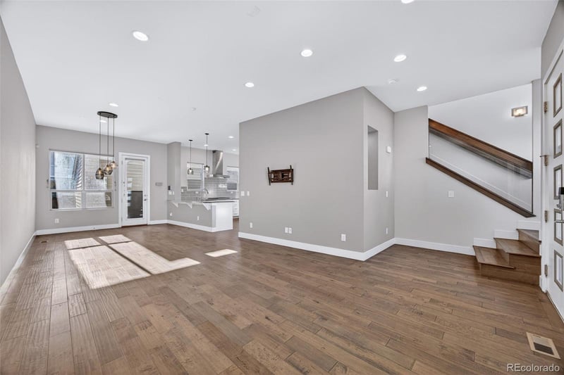 5540 Valentia Ct, Denver, CO 80238