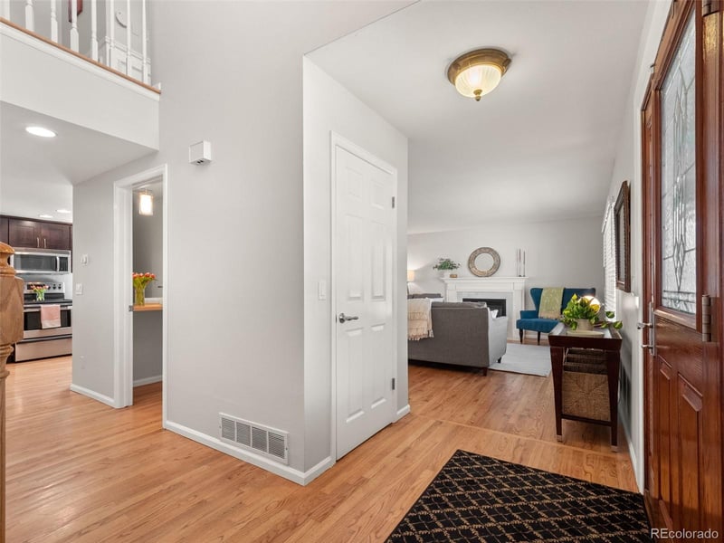 6014 Euclid Ave, Centennial, CO 80111