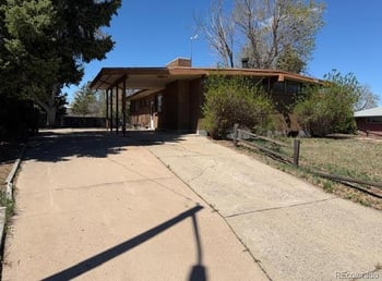 3159 Maplewood Ave, Centennial, CO 80121