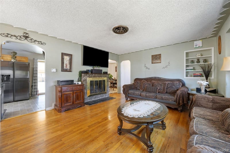 8671 Richard Rd, Denver, CO 80229